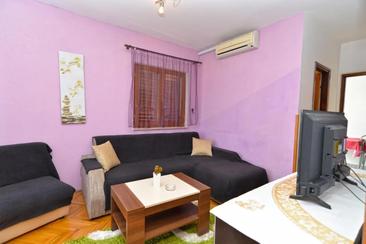 App & Rooms Rovinj 1068 Pensionat